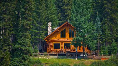 Log Home Installation